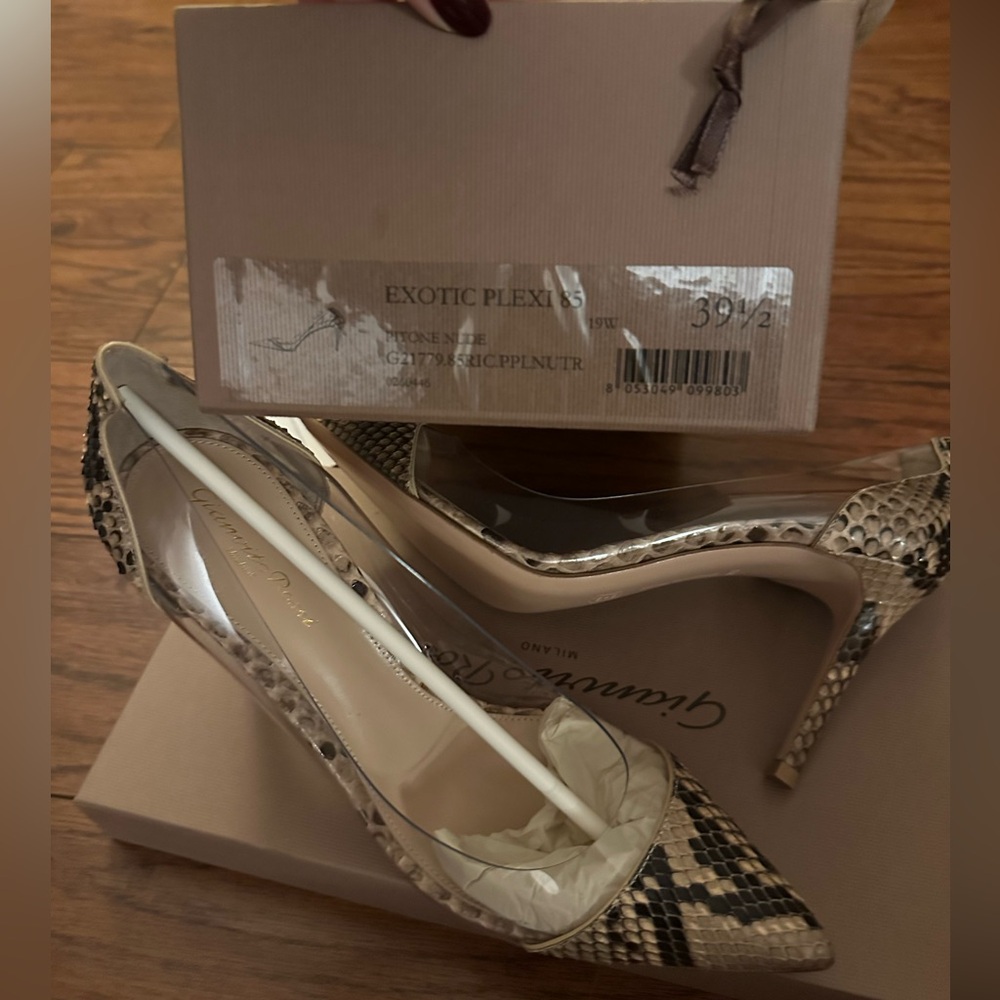 Gianvito Rossi Python Plexi Stilettos 39.5 - Picture 3 of 9
